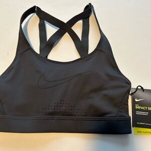 Nike Women's Impact Black Sports Bra